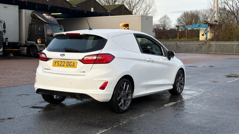 Ford Fiesta Petrol 1.0 Ecoboost mHEV Sport Van